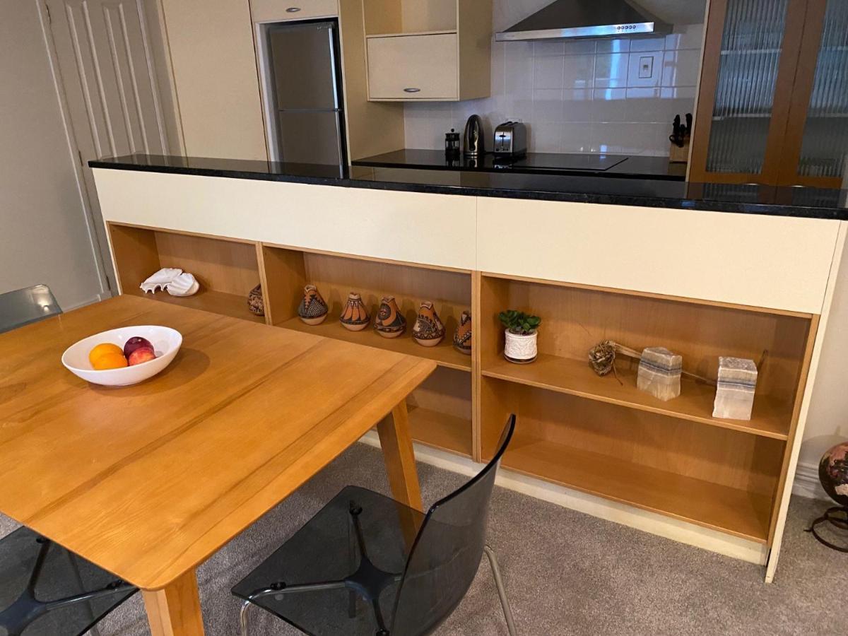 West End Precinct 2 Bedroom Apartment Close To Walkway And Ocean ニュープリマス エクステリア 写真